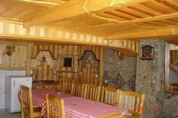Семейный пансионат Moeciu de Sus 1